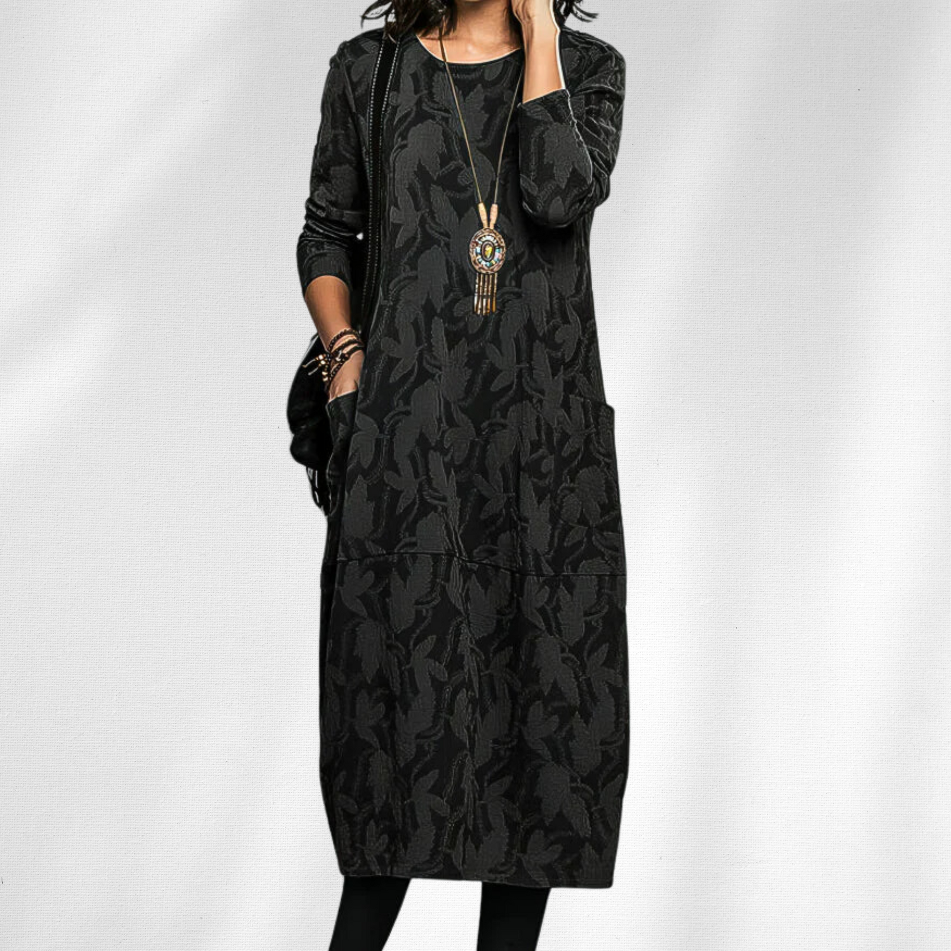 Elegant winter crewneck dress in cozy premium fabric with a charming casual-chic silhouette