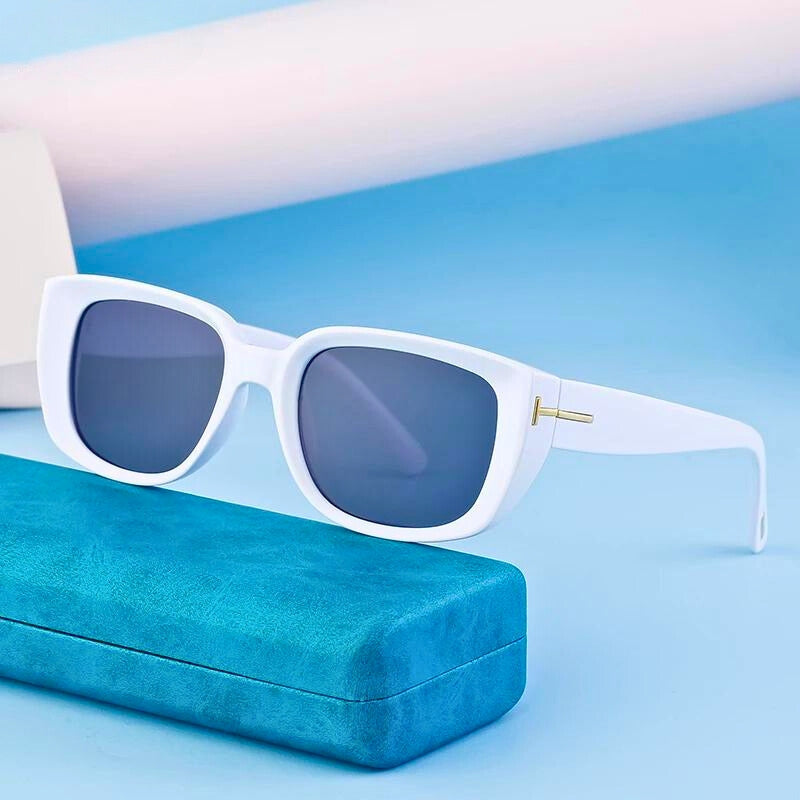 Ren Retro cat-eye sunglasses with polarized UV400 lenses, timeless elegant style for women