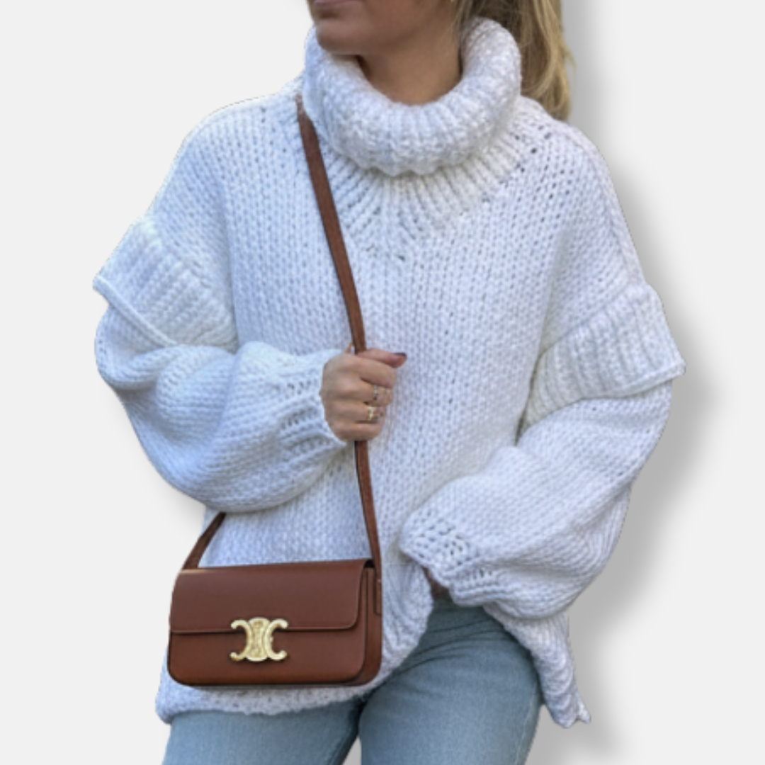 Women's chunky knit wool oversized turtleneck pullover sweatshirt in cozy textured weave