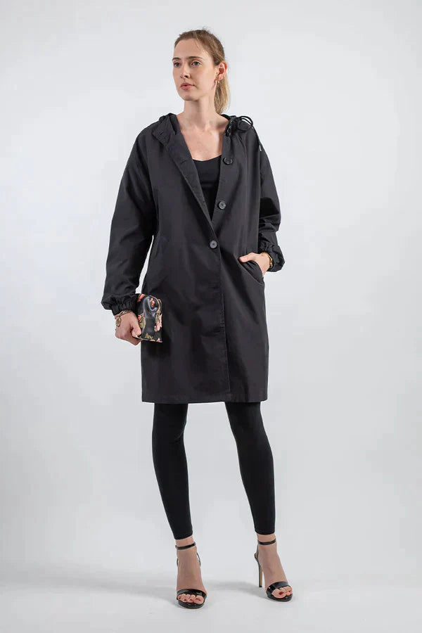 Wavlynn women's lightweight hooded rain jacket relaxed fit water-repellent everyday outdoor style