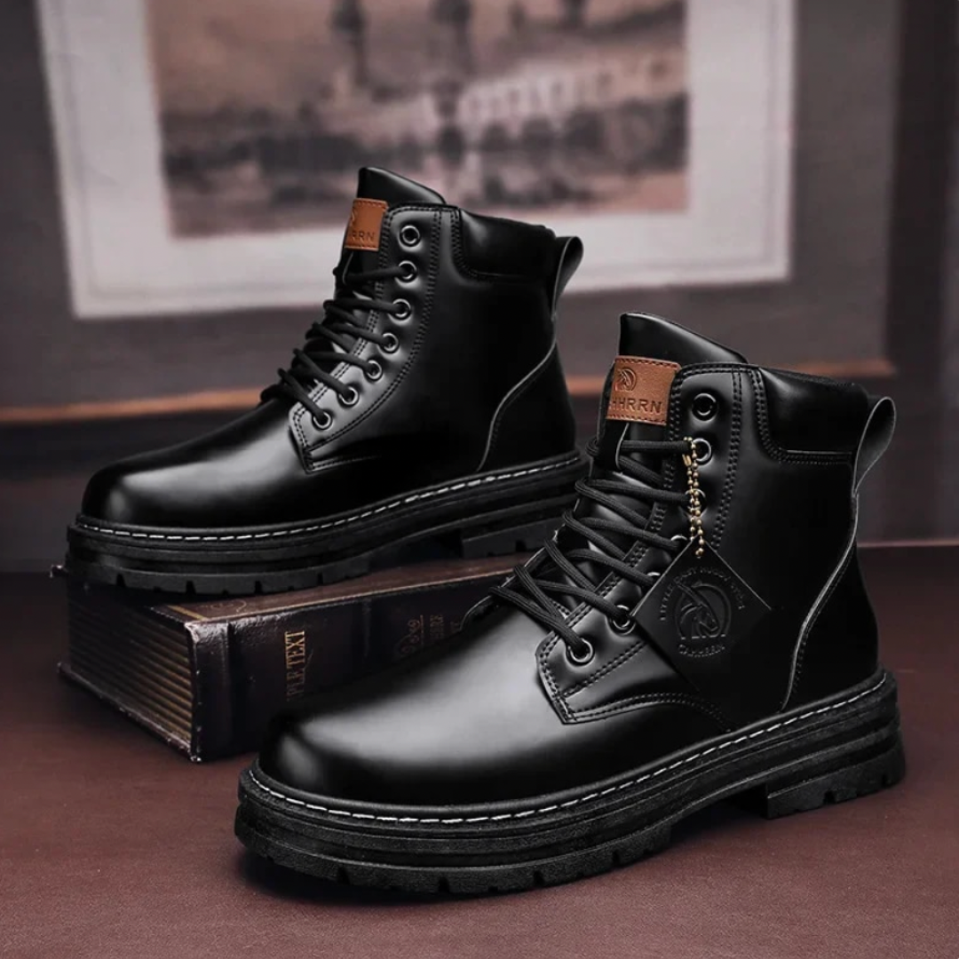 Men's brown heavy-duty ankle lace-up boots rugged outdoor workwear with reinforced construction