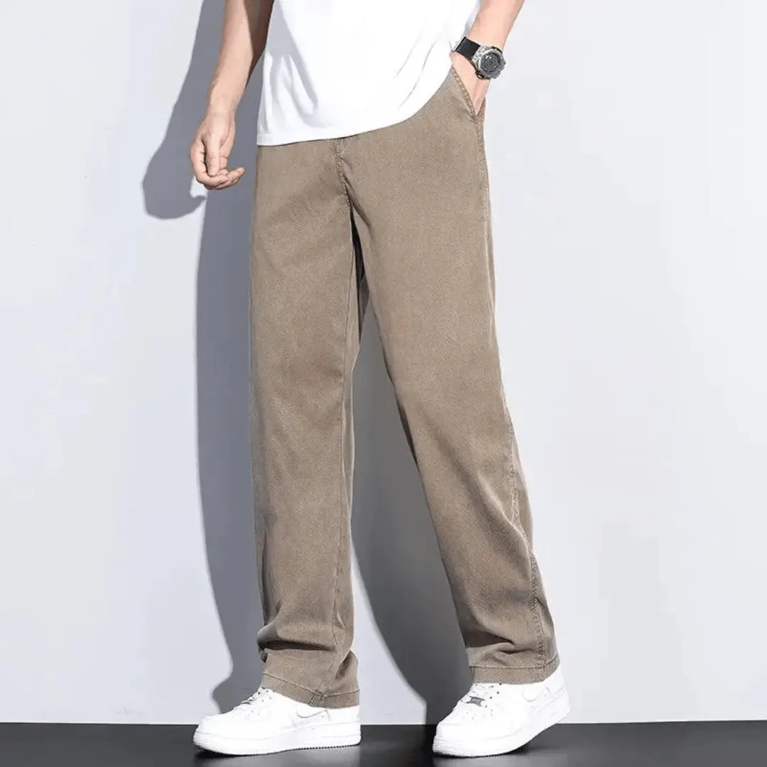 Dark wash stretchable urban denim jeans casual fit with innovative flex technology for all-day comfort