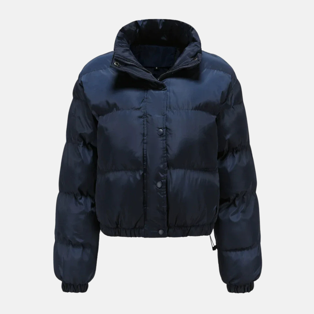Women's oversized cropped quilted puffer jacket with button front closure, water resistant winter style