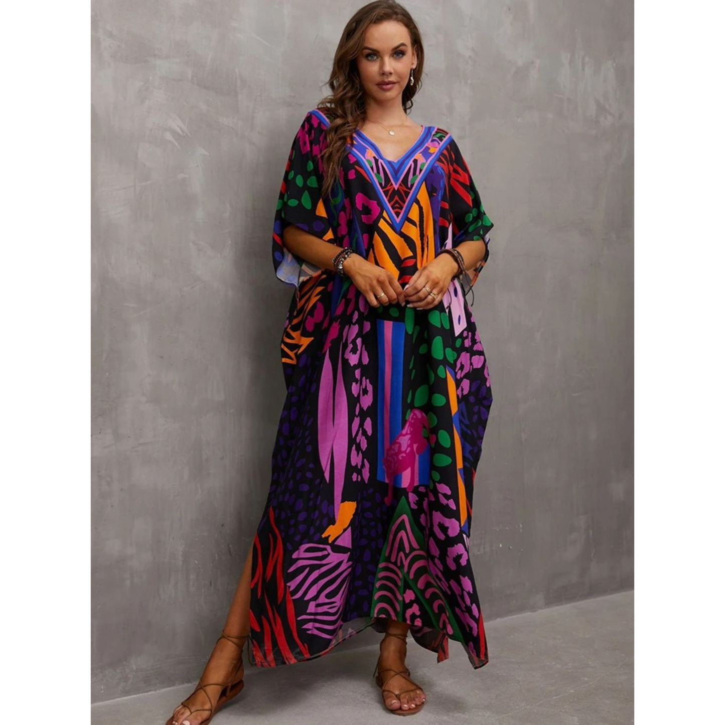 Women's loose-fit V-neck kaftan in light airy fabric, bohemian beachwear cover-up for beach days