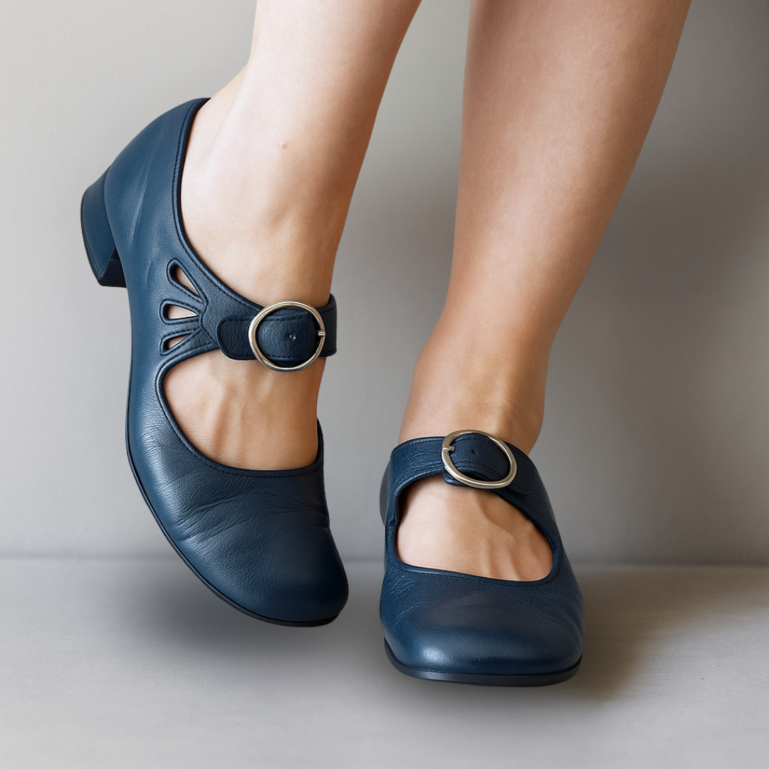 Women's vegan leather comfort sandals with comfort support in neutral tone, adjustable strap design