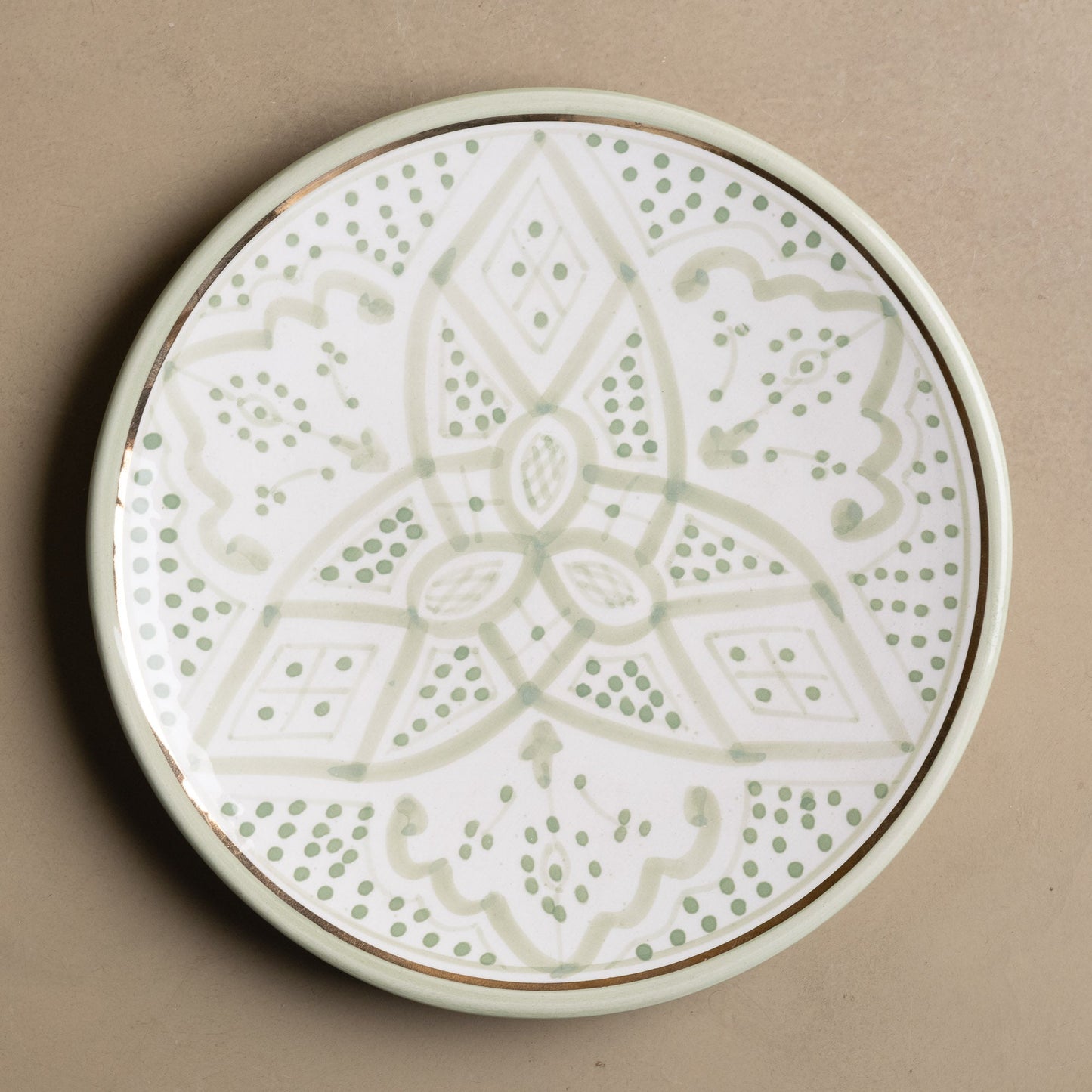 Fez Dinner Plate Green - Moroccan Dinnerware Adorned with 12 Carat Gold Accents