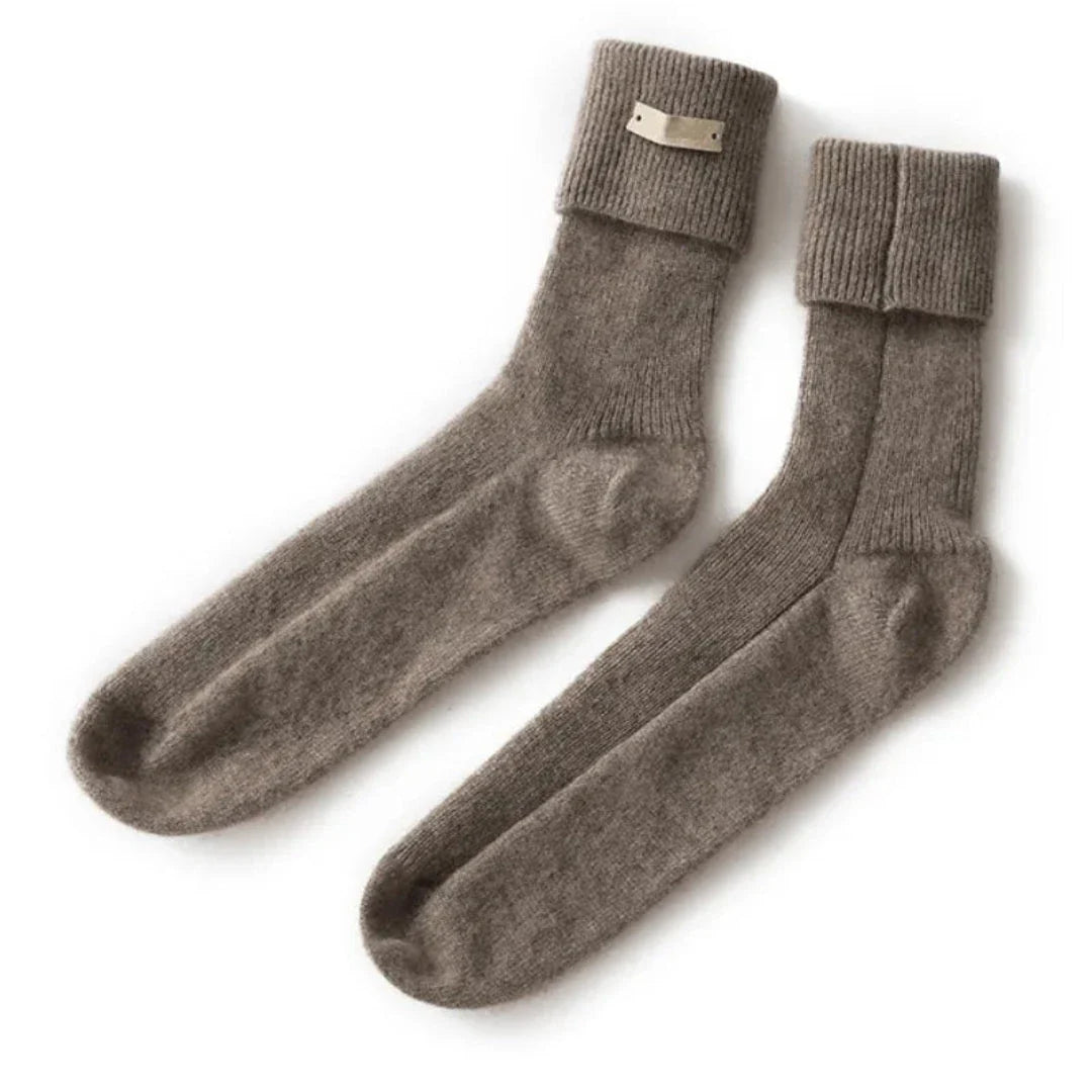 Amelia ivory cashmere crew socks with fold-over cuff, soft premium knit for everyday warmth