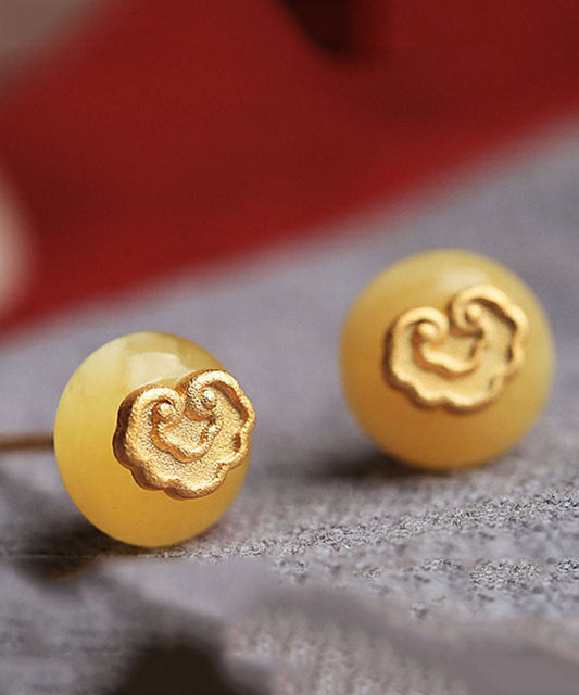Boucles d'oreilles à tige en cire d'abeille en or jaune antique avec serrure de bons vœux - Wavlynn
