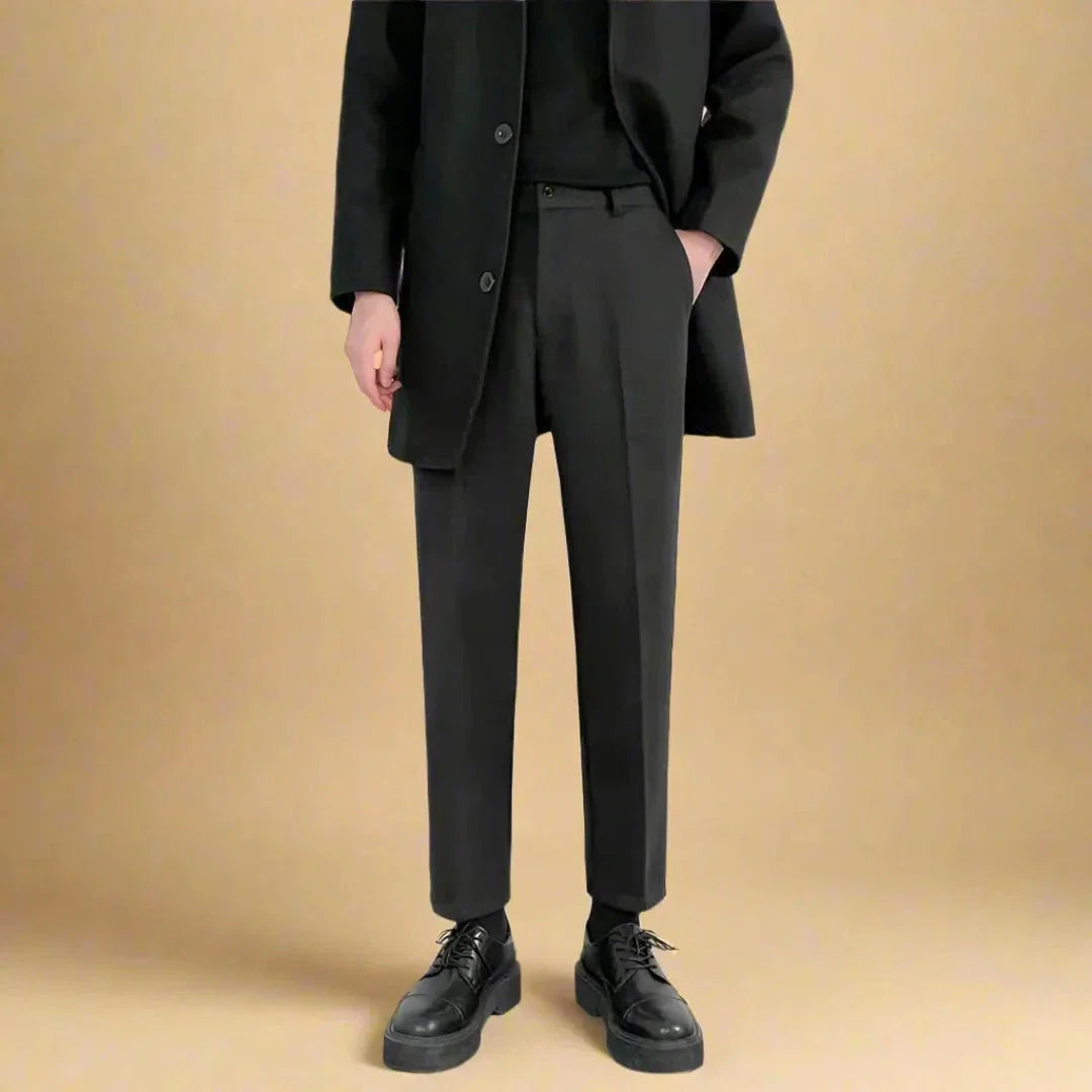Aspen tailored trousers in wool-blend fabric with tapered leg and structured silhouette