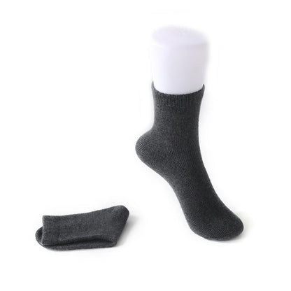 Thick knit cashmere socks in cozy style with plush warmth for chilly winter days
