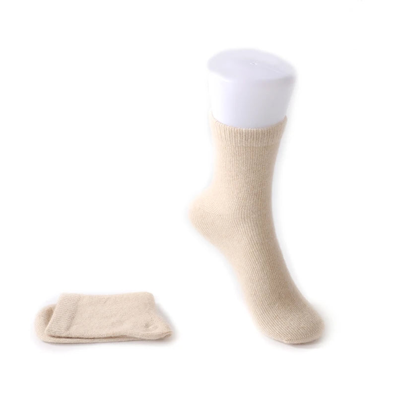 Thick knit cashmere socks in cozy style with ultra-soft indulgent warmth for chilly days