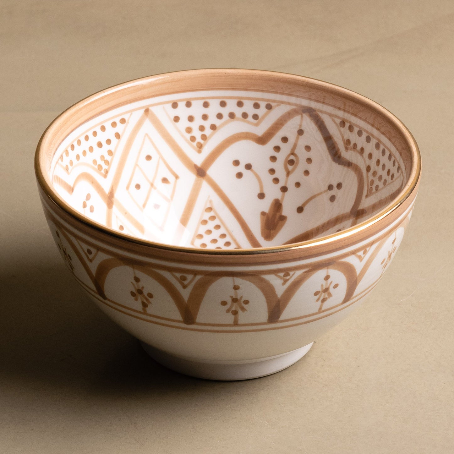 Fez Sand Bowl - Moroccan Dinnerware Adorned with 12 Carat Gold Accents - Wavlynn