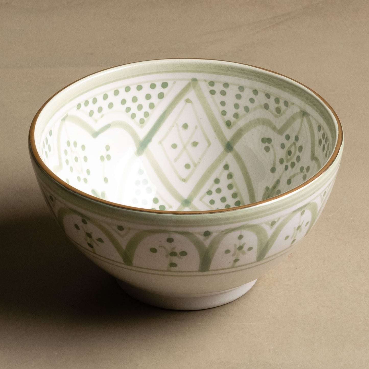 Fez Green Bowl - Moroccan Dinnerware Adorned with 12 Carat Gold Accents - Wavlynn