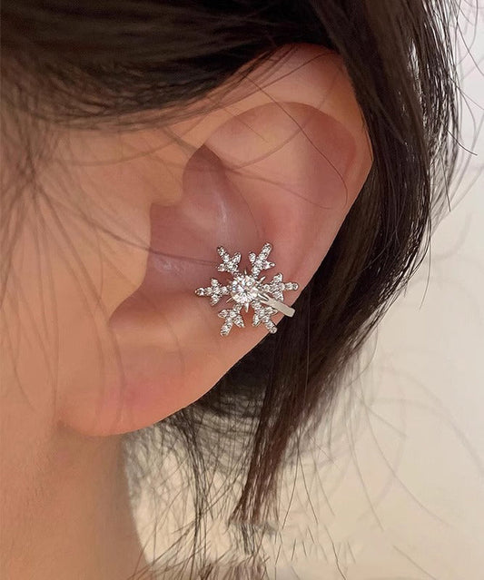 Boucles d'oreilles à tige en acier inoxydable blanc avec zircons et neige - Wavlynn