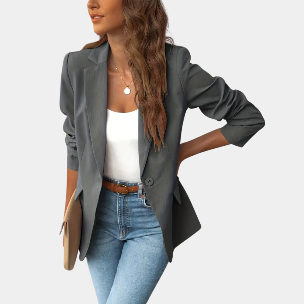 Women's classic single-breasted tailored blazer with structured shoulders for a flattering silhouette