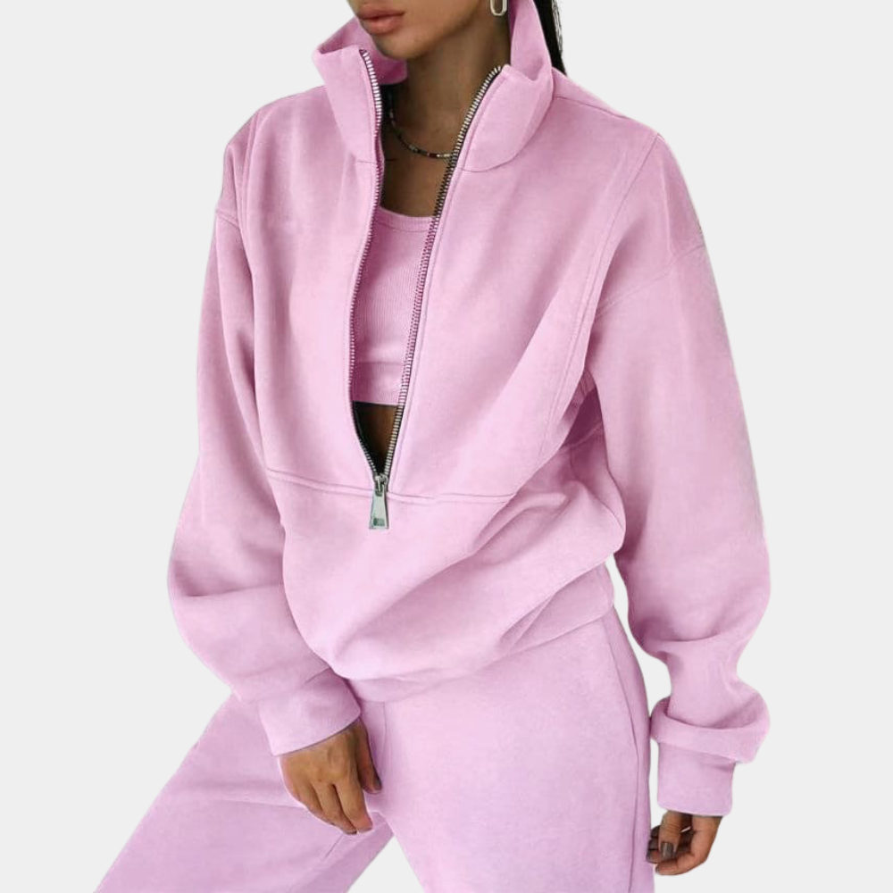 Women's oversized quarter-zip sweatshirt in soft breathable fabric, relaxed casual fit for everyday wear