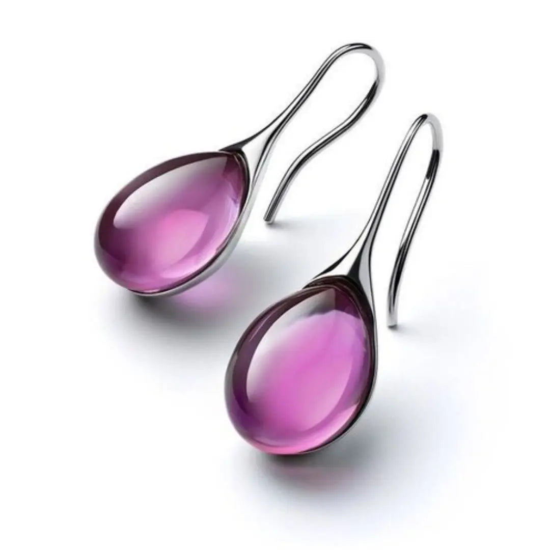 Denise gold-plated teardrop earrings with amber resin centerpiece, minimalist elegant design