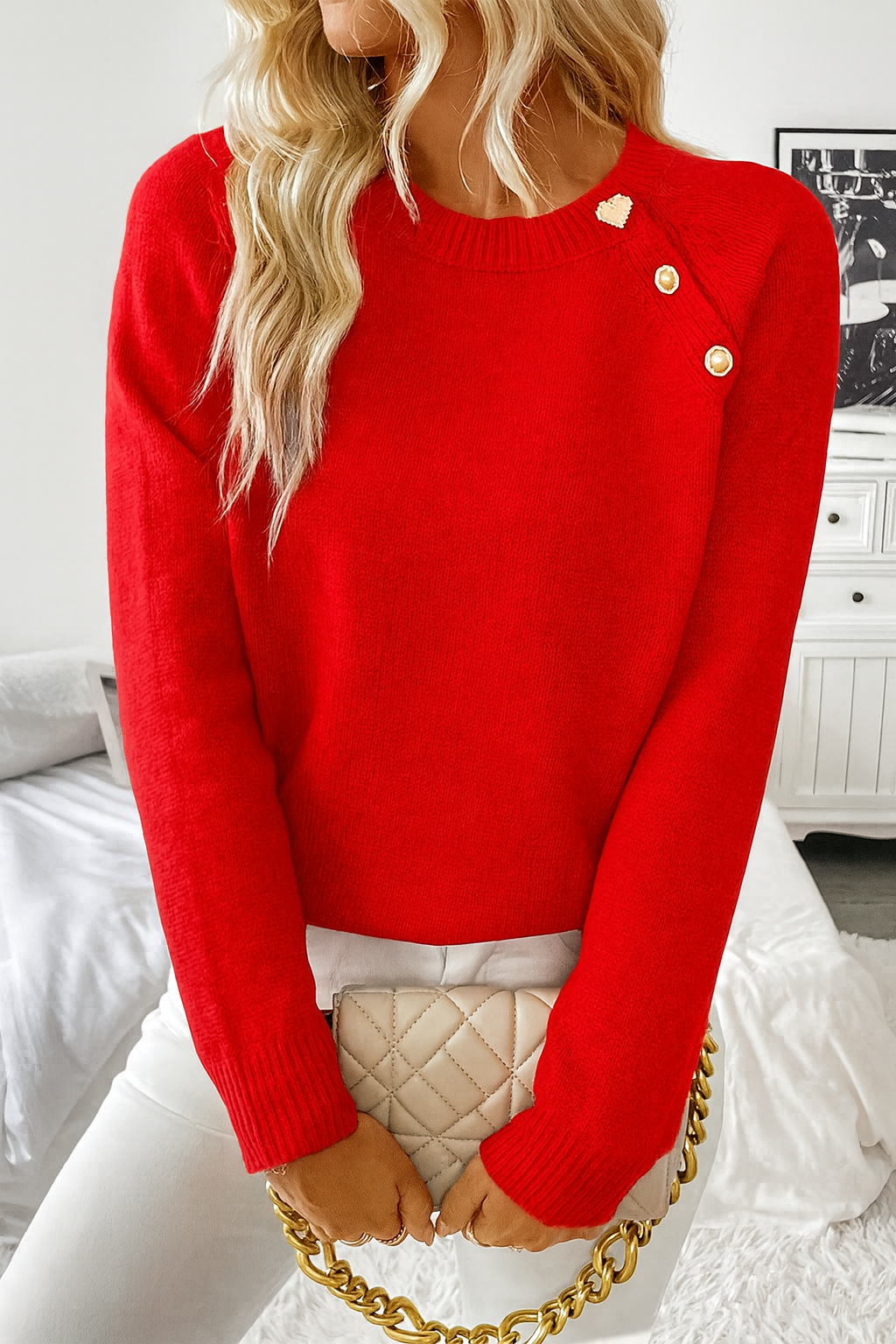 Aaliyah cozy sweater relaxed silhouette ultra-soft breathable knit for effortless everyday elegance