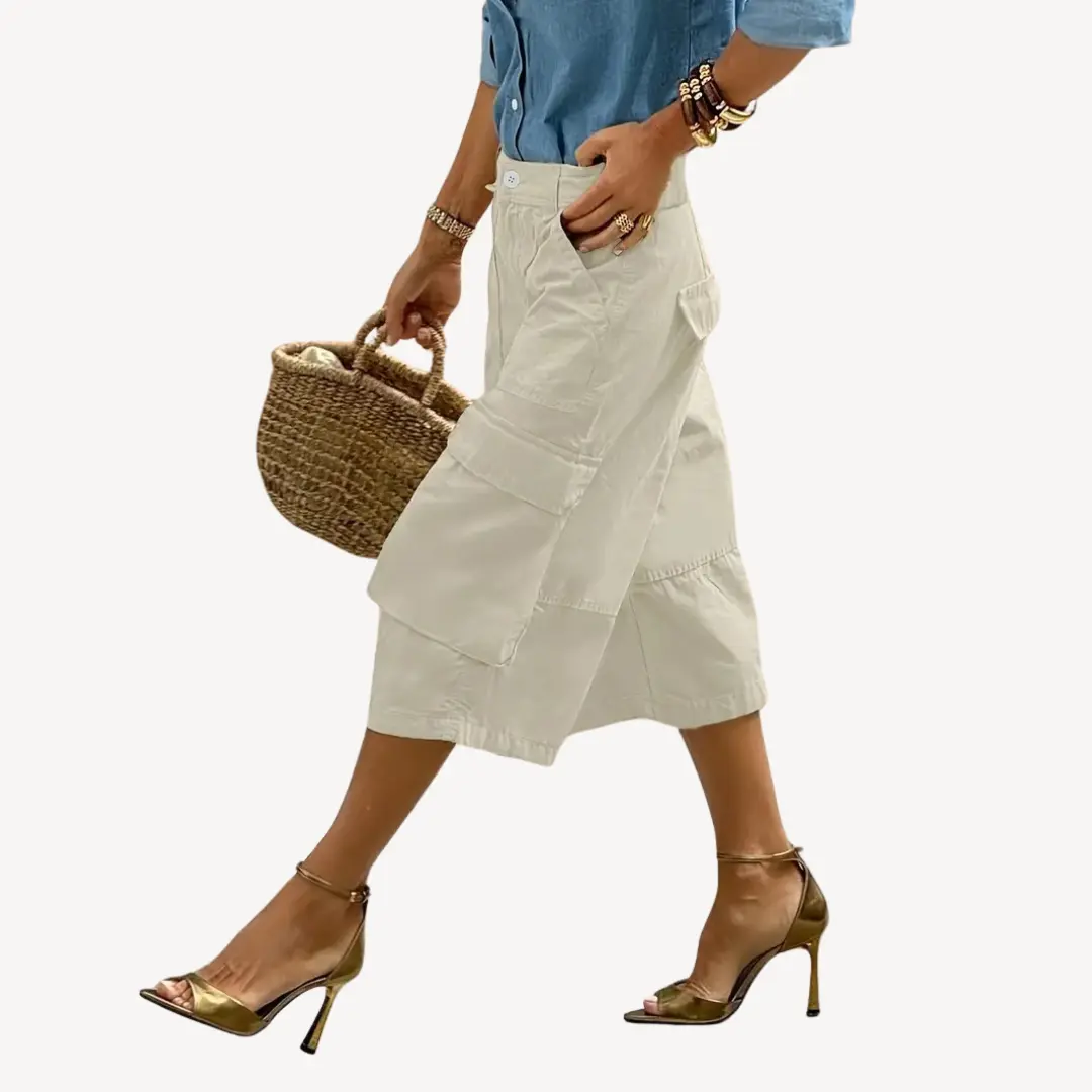 Chic Cargo Pants for Women – Stylish & Versatile