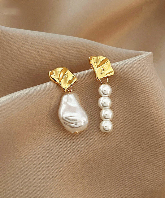 Boucles d'oreilles pendantes asymétriques chics en alliage de cuivre doré et perles - Wavlynn