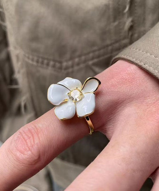 Bagues ouvertes chics en cuivre blanc avec zircons floraux surdorés - Wavlynn