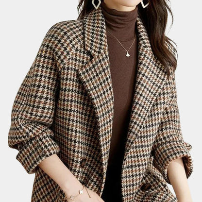 Women's vintage checked double-breasted coat classic plaid pattern structured silhouette retro style
