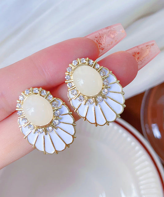 Boucles d'oreilles puces élégantes en forme d'éventail, en alliage de cuivre blanc, zircon et perle. - Wavlynn