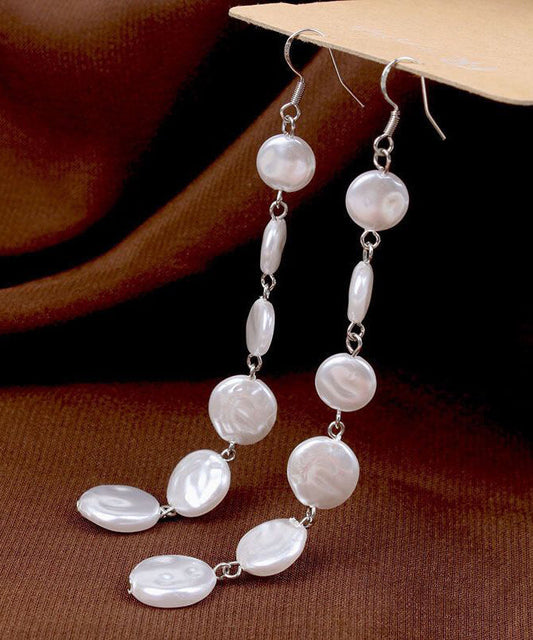Boucles d'oreilles pendantes élégantes en argent sterling avec perles blanches - Wavlynn