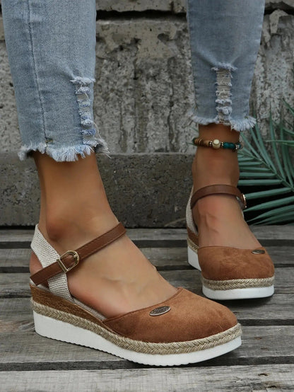 Women's closed toe espadrille wedge sandals with braided jute wrap, chic summer style