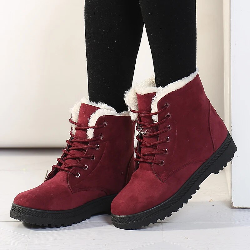 Women's short ankle boots warm plush lining winter-ready streamlined silhouette daily city style