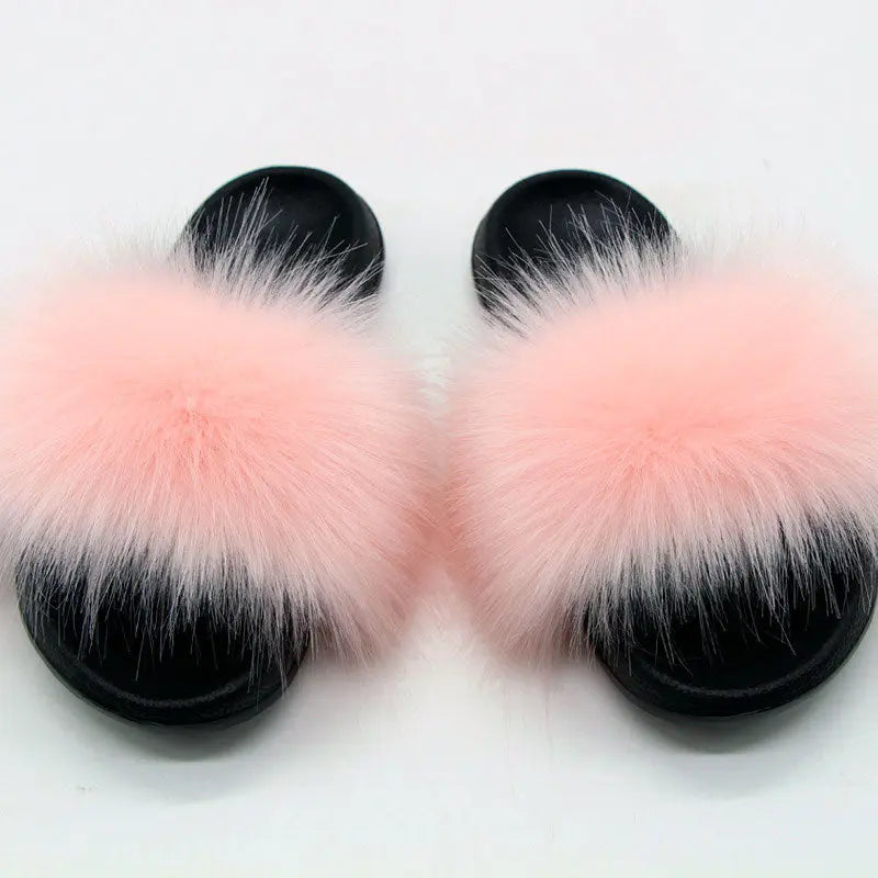 Women's cozy slip-on slippers soft warm plush lining non-slip sole home comfort stylish
