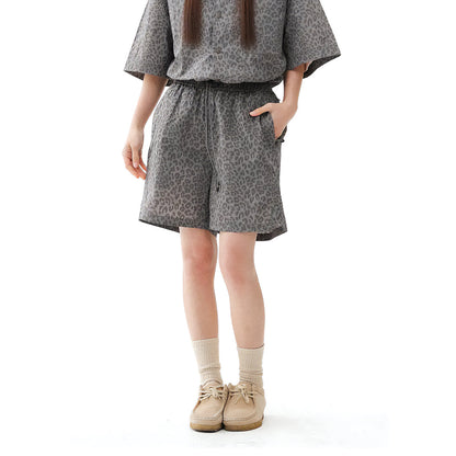 Leopard print quick-dry nylon shorts with elastic drawstring waist, relaxed knee-length fit