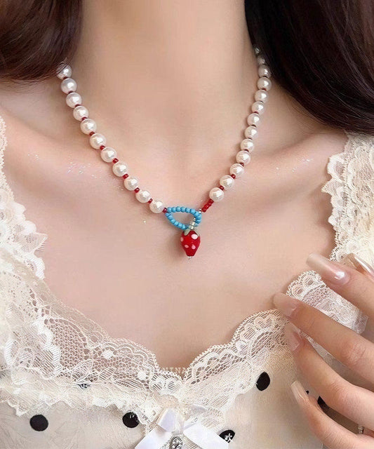 Joli collier princesse en alliage blanc avec perles et fraises - Wavlynn