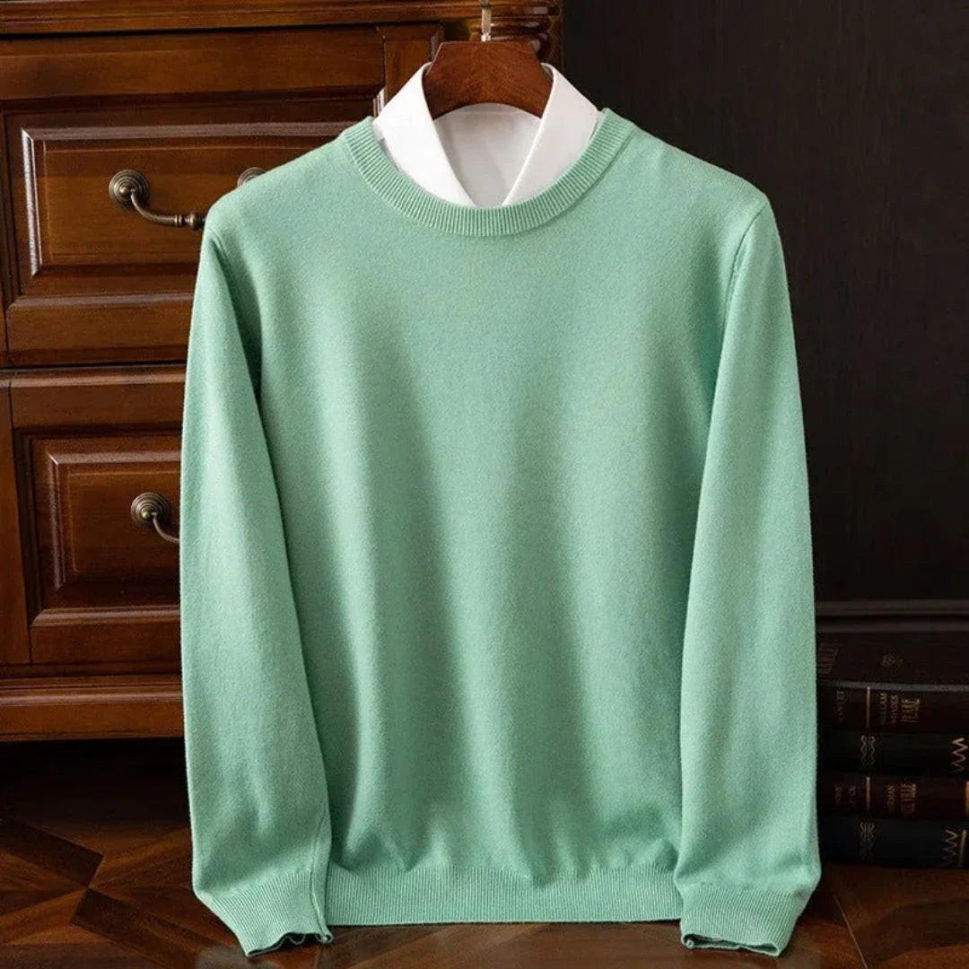 Men's cream cashmere crew neck sweater with ribbed cuffs and hem, lightweight luxury knitwear