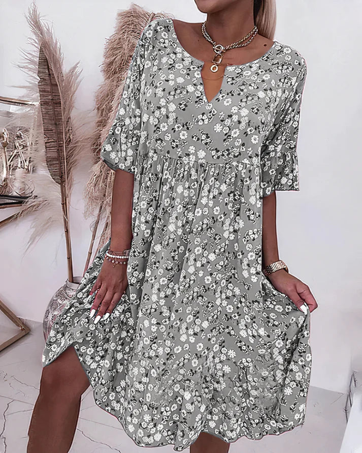Women's elegant shift dress in a relaxed silhouette with flattering curve-skimming cocktail style cut