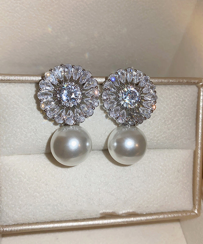 Boucles d'oreilles pendantes élégantes en soie, cuivre, zircon et perles - Wavlynn