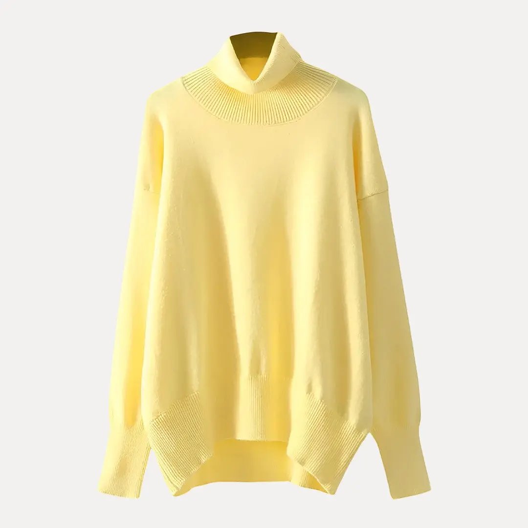 Eliana oversized turtleneck sweater in cozy soft fabric, relaxed winter casual fit