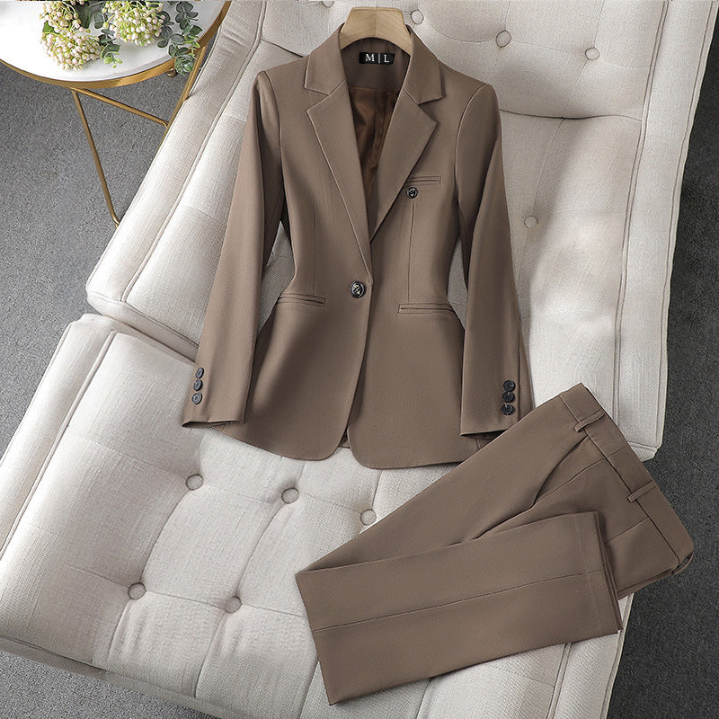 Elise Leroy black lapel collar blazer and pants duo set with single button closure