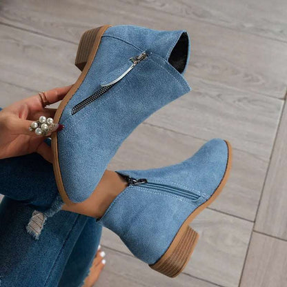 Women's ergonomic ankle boots in neutral tones, wide-fit silhouette with cushioned supportive sole