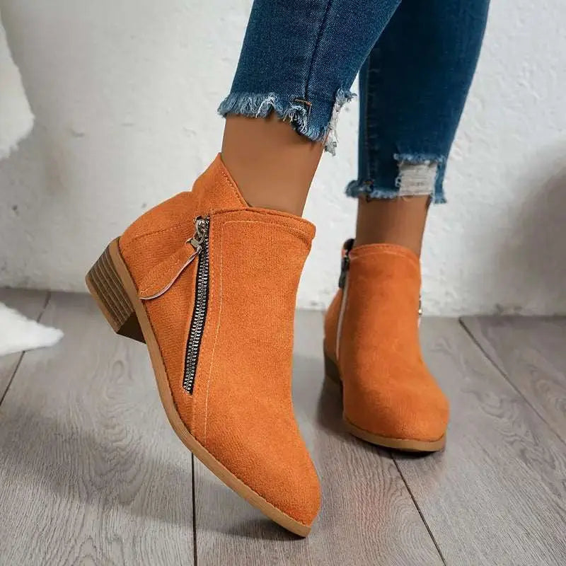 Women's ergonomic ankle boots in neutral tones, wide-fit silhouette with cushioned supportive sole