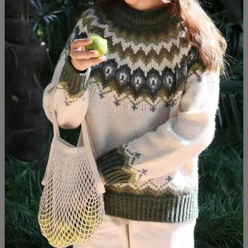 Women's Fair Isle crewneck jumper cozy knit with iconic all-around yoke pattern by Wavlynn