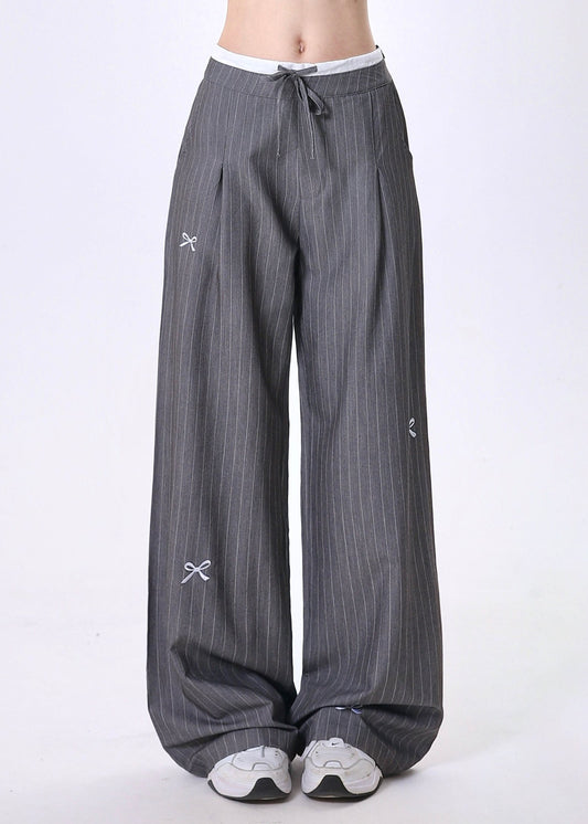 Pantalon en coton patchwork rayé à nœud brodé gris tendance printemps - Wavlynn