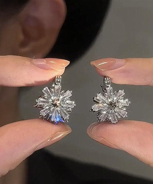 Boucles d'oreilles créoles neige en soie, cuivre et zircon - Wavlynn