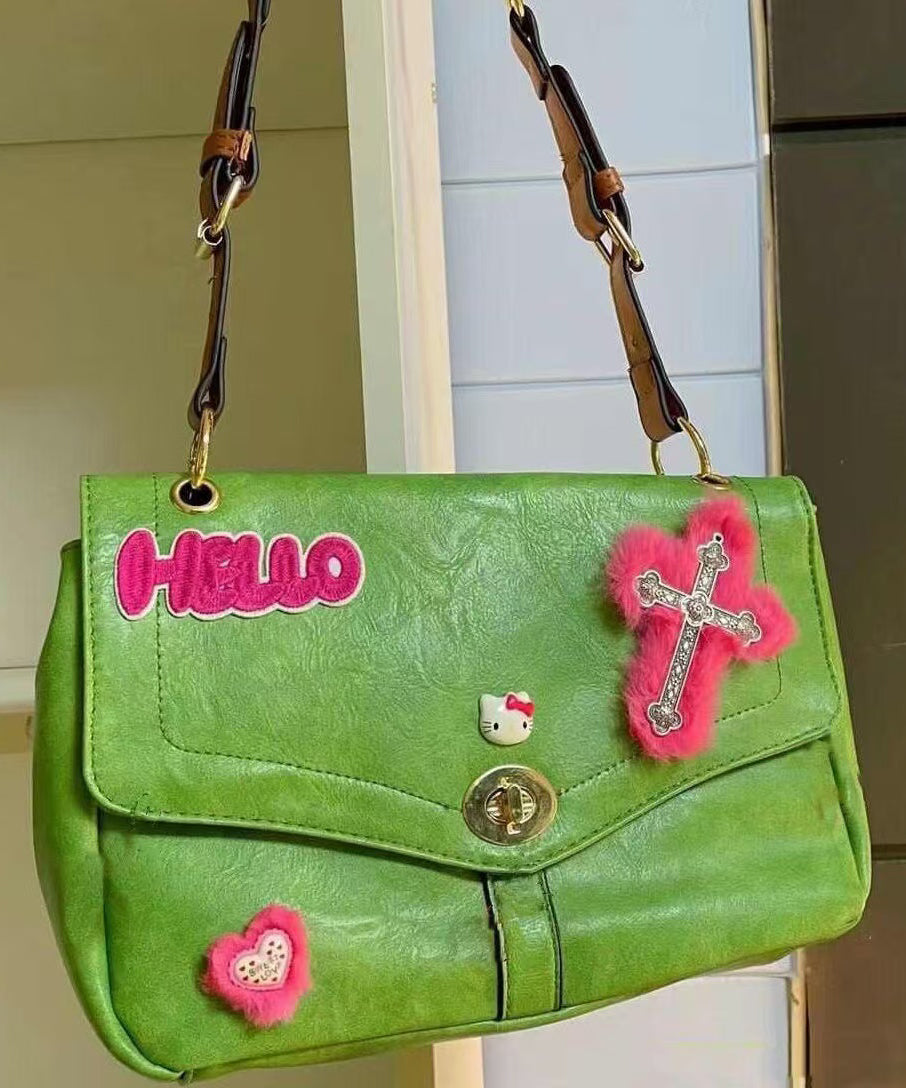 Sac à main en similicuir à broderies vertes fines et duveteuses - Wavlynn