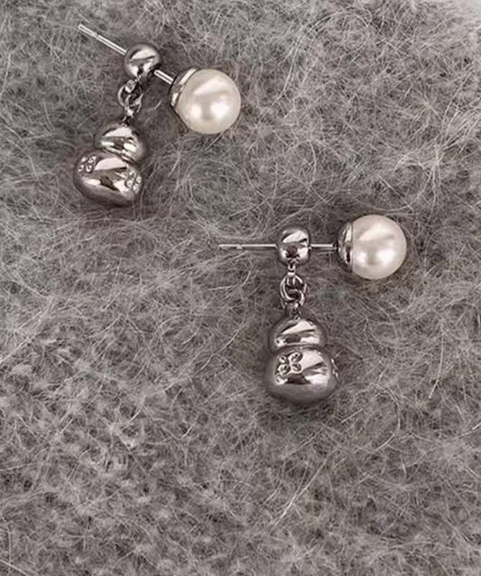 Boucles d'oreilles à tige en argent sterling avec perles grises fines - Wavlynn
