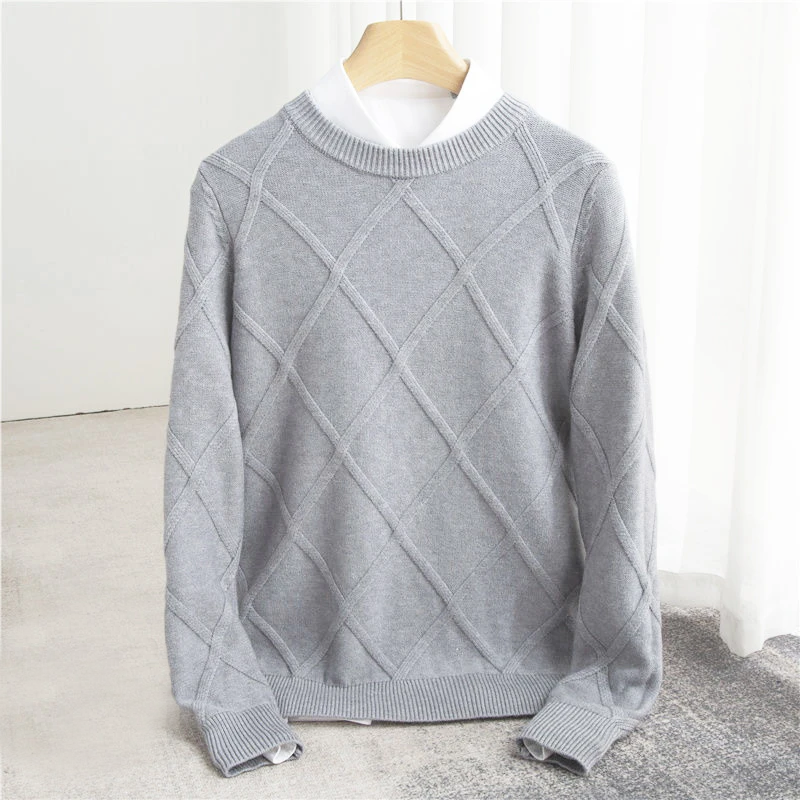 François Blanchet unisex cream cashmere sweater, relaxed O-neck silhouette with subtle woven pattern