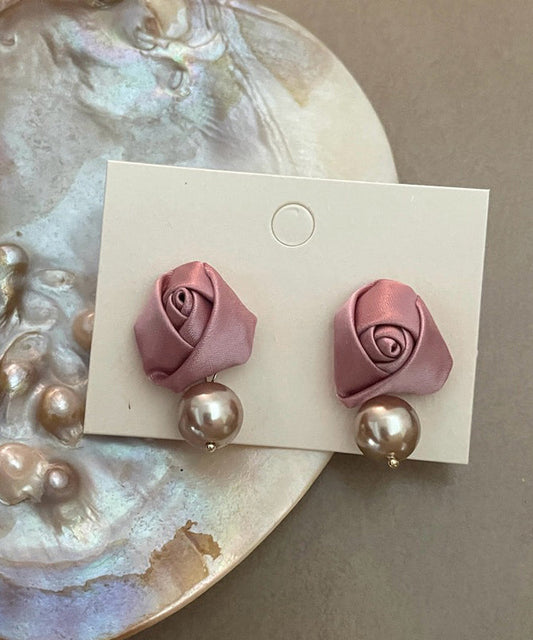 Boucles d'oreilles pendantes en soie rose française et perles roses - Wavlynn