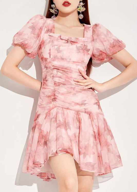 Robe en mousseline à imprimé asymétrique rose à col carré et manches bouffantes - Wavlynn