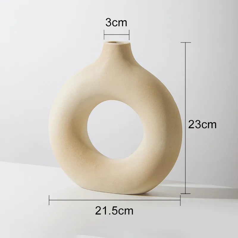 Hadran circular ceramic vase white minimalist Scandinavian design elegant home decor accent piece