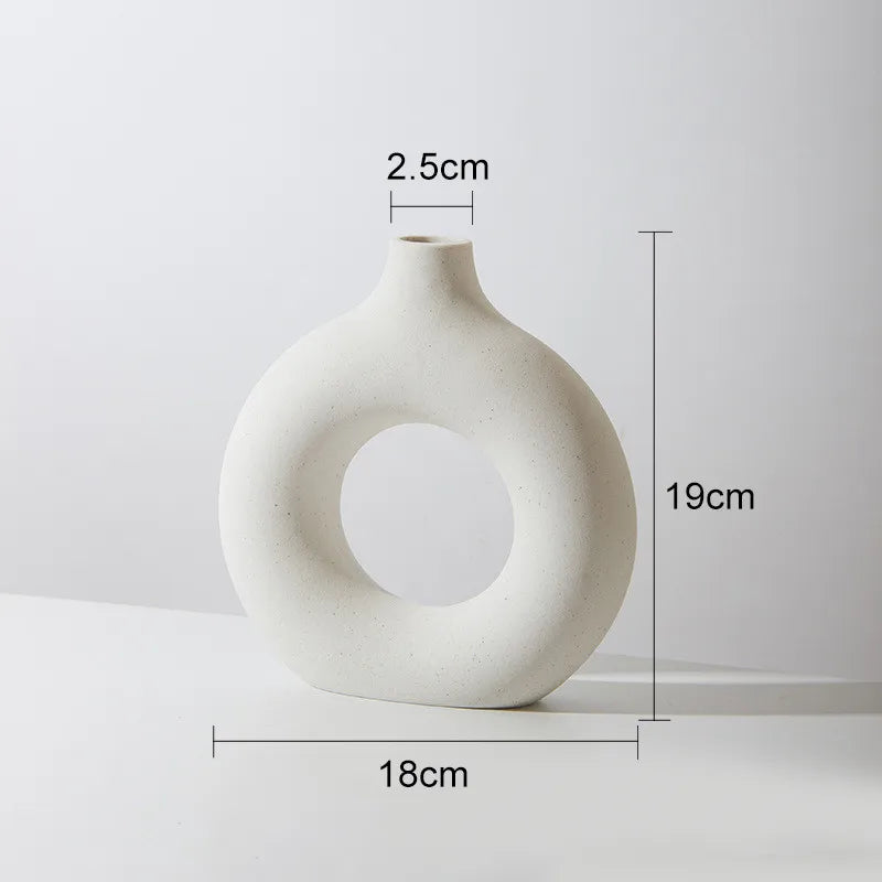Hadran circular ceramic vase white minimalist Scandinavian design elegant home decor accent piece
